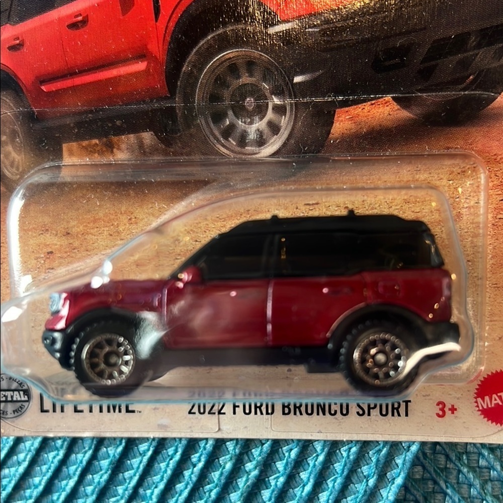 ๐ NWT Matchbox Red Ford Toy Car ๐ - Picture 4 of 16